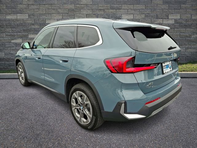 Used 2023 BMW X1 xDrive28i w/ Premium Package image 4