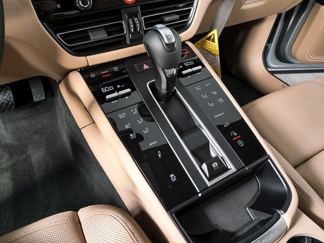 New 2026 Porsche Macan S image 28