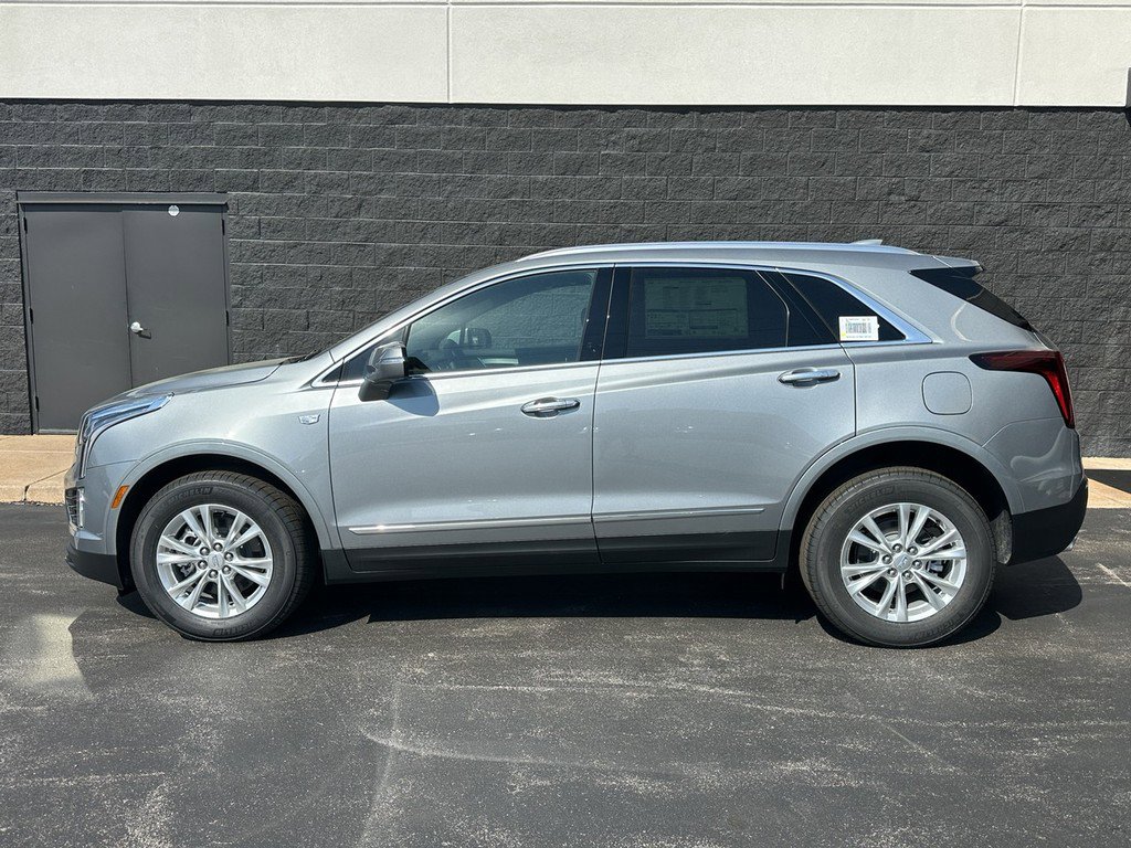 New 2026 Cadillac XT5 Luxury w/ LPO, Floor Liner Package image 2