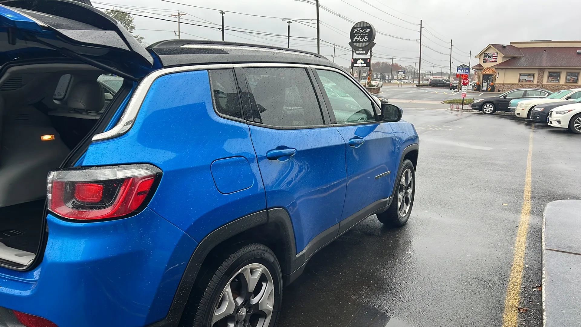 Used 2018 Jeep Compass Limited w/ Navigation Group image 10