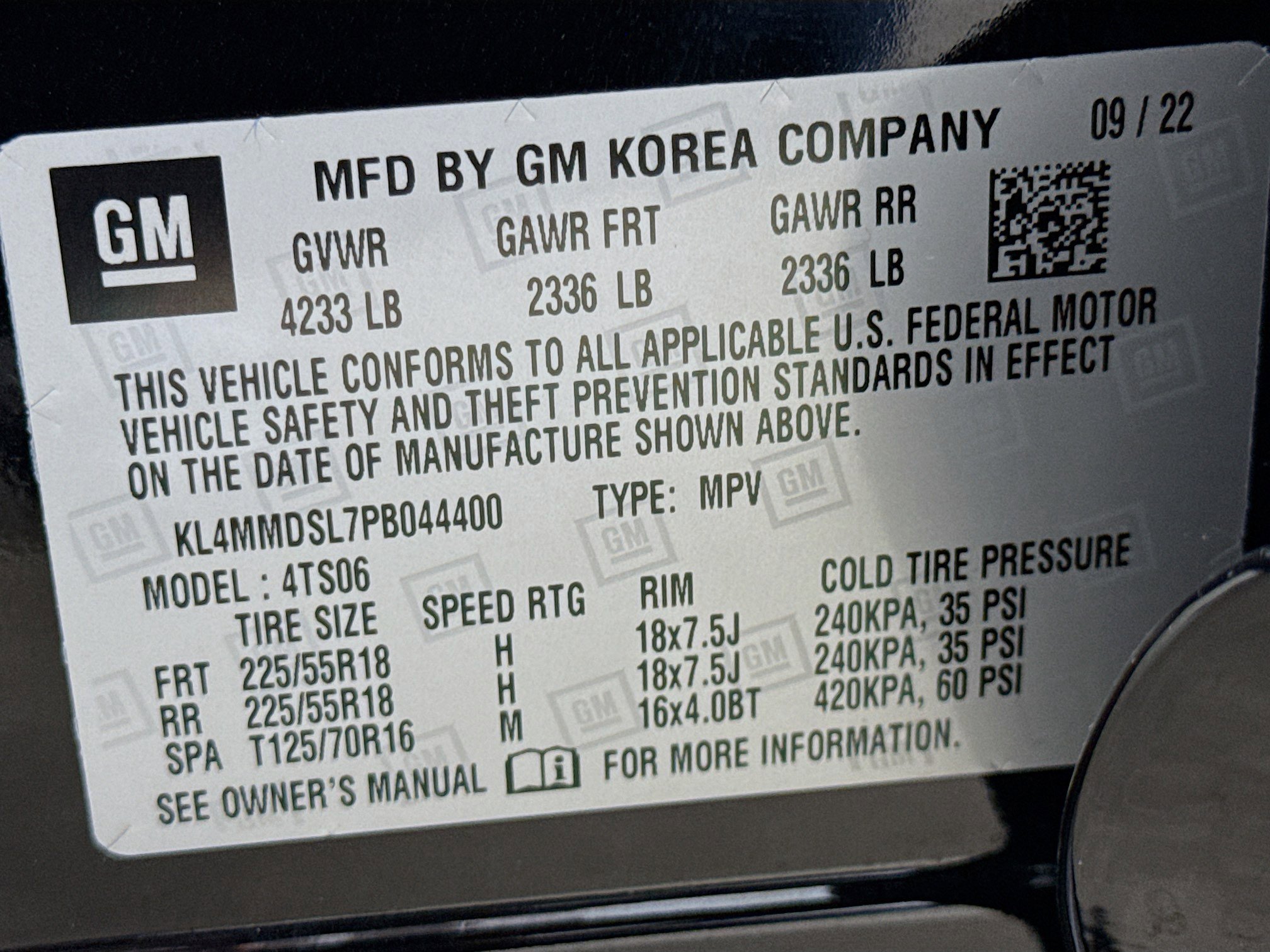 Used 2023 Buick Encore GX Select w/ Sport Touring Package image 32