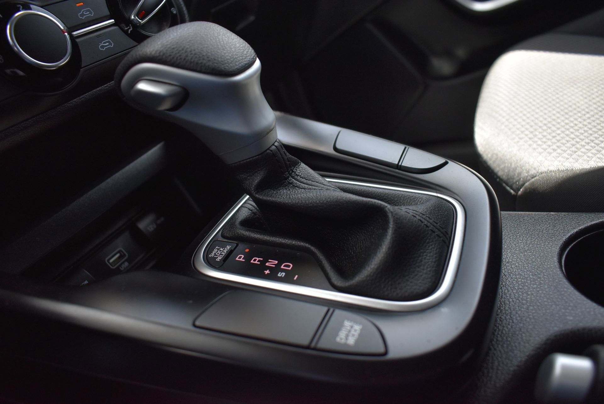 Used 2022 Kia Soul LX w/ Technology Package image 30