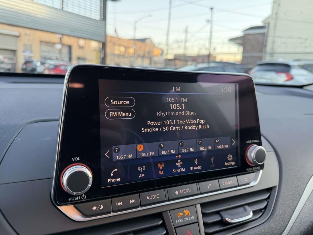 Used 2025 Nissan Altima 2.5 S image 27