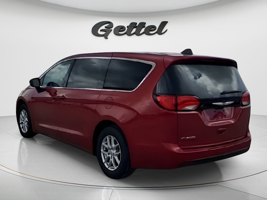 New 2026 Chrysler Voyager LX image 6