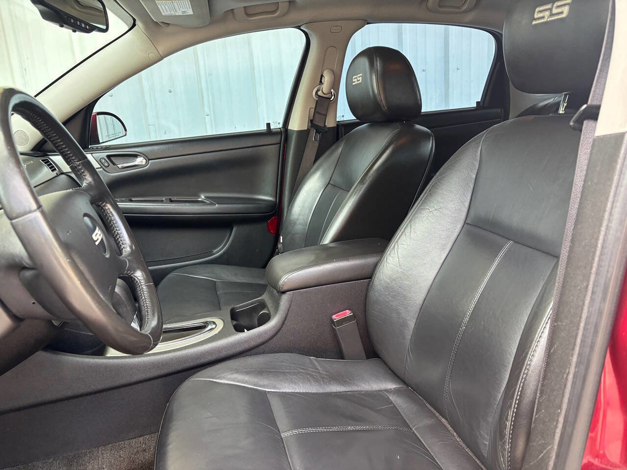 Used 2009 Chevrolet Impala SS w/ Convenience Package image 18