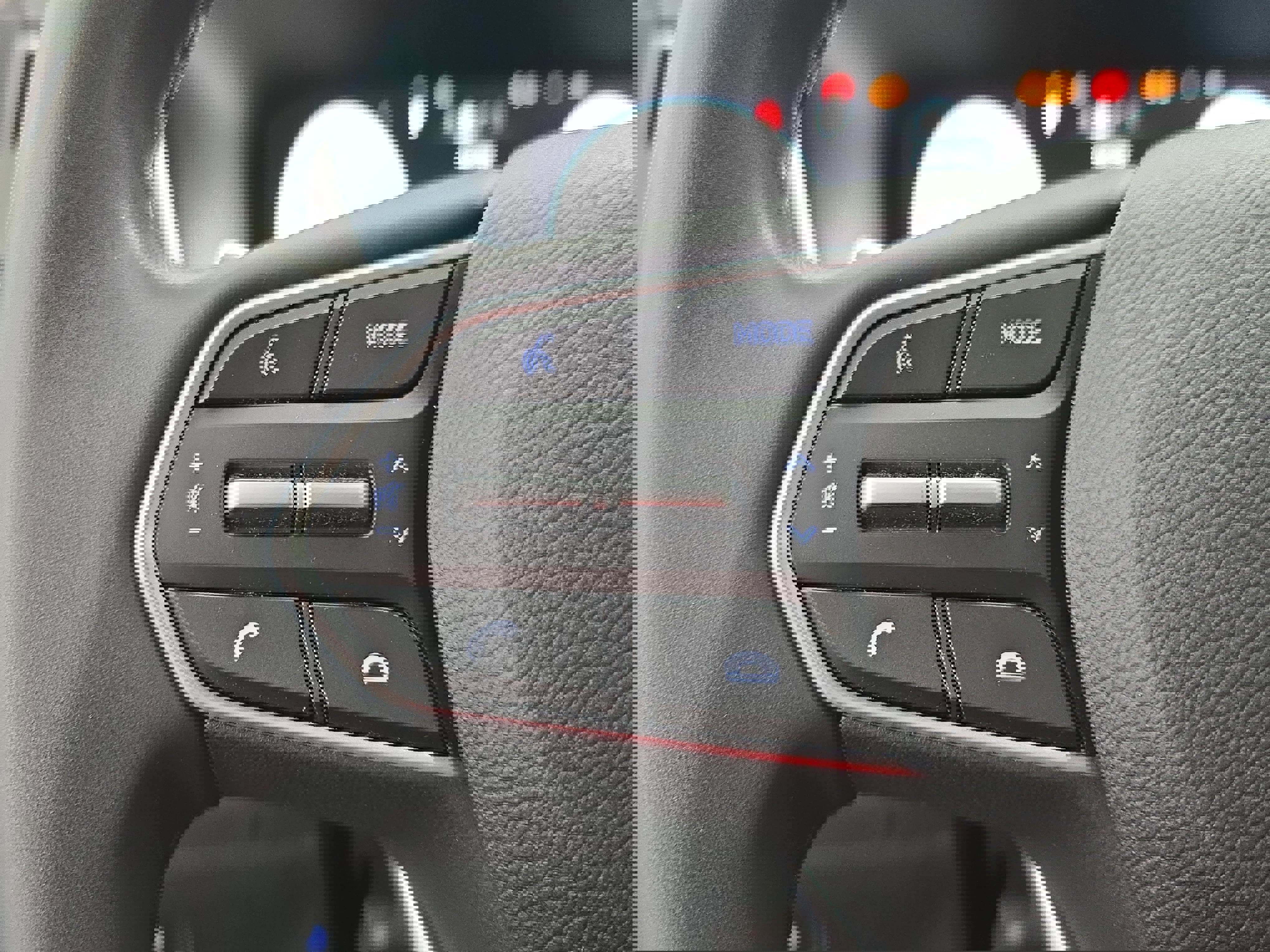 Used 2023 Hyundai Santa Fe SEL w/ Premium Package AWD/4WD image 17