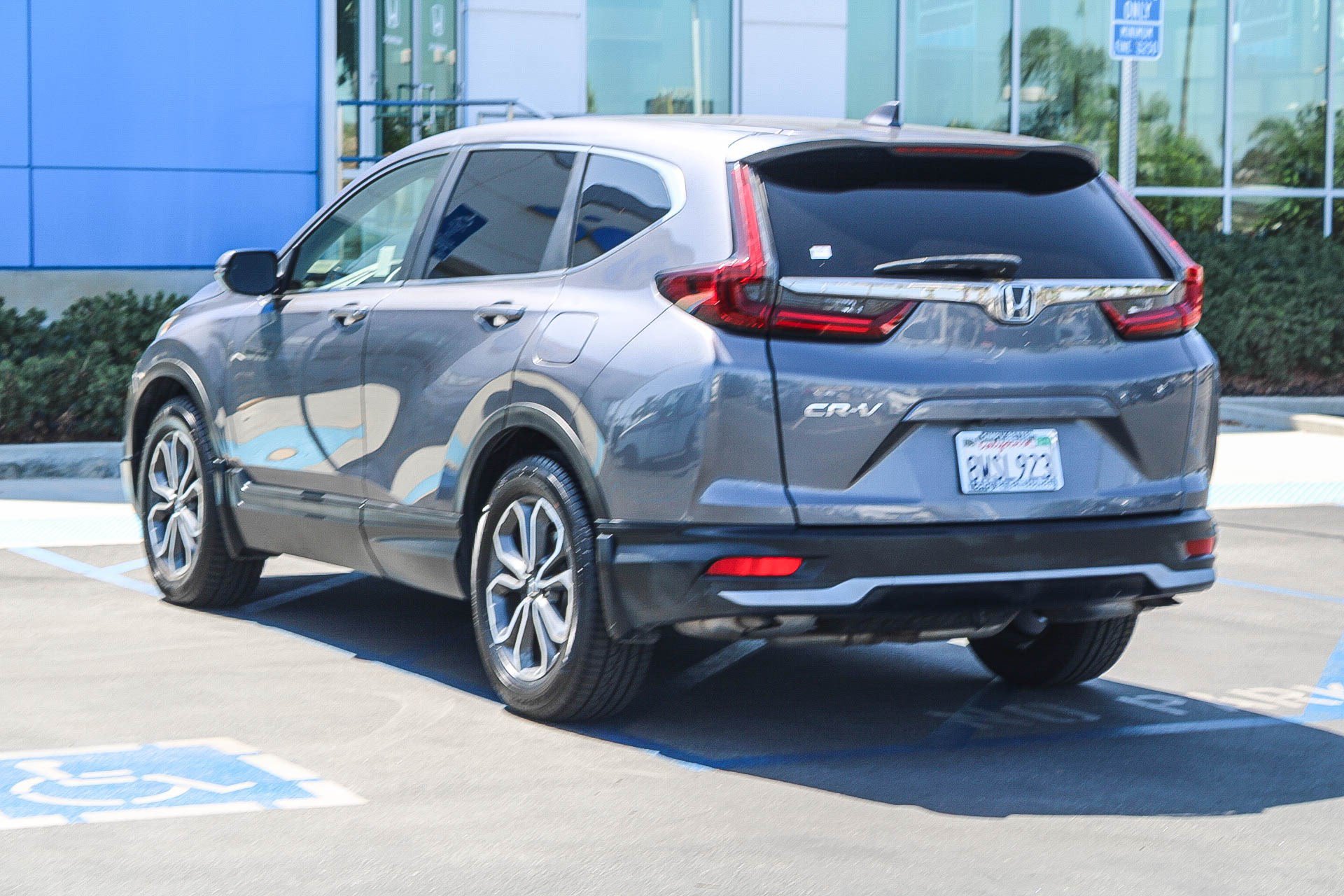 Used 2021 Honda CR-V EX image 9