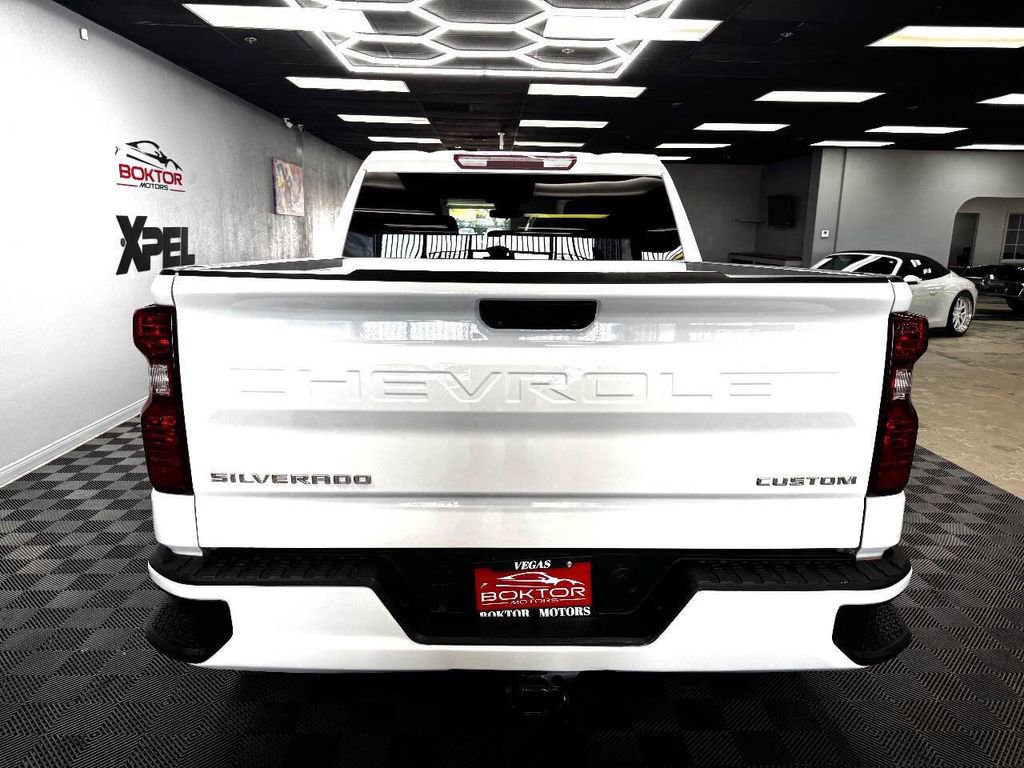 Used 2023 Chevrolet Silverado 1500 Custom image 13