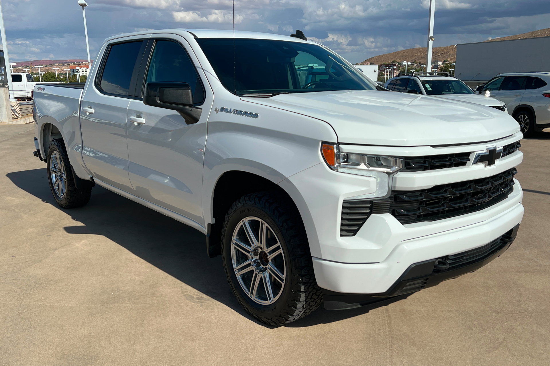 Used 2022 Chevrolet Silverado 1500 RST AWD/4WD image 8