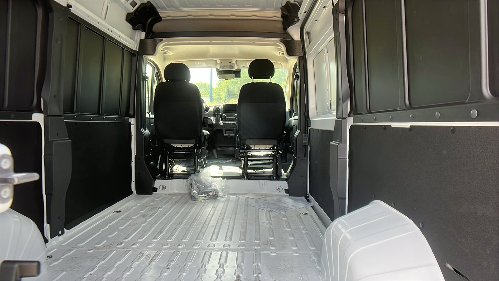 New 2025 RAM ProMaster 2500 w/ Safety Group FWD image 13
