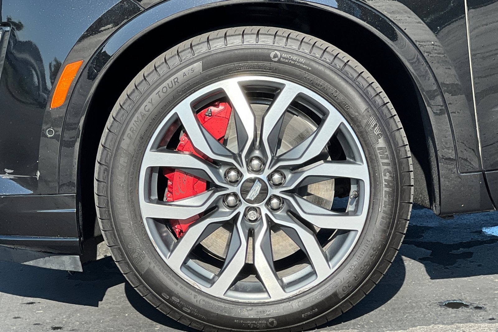 Certified 2024 Cadillac XT6 Sport w/ Platinum Package image 46