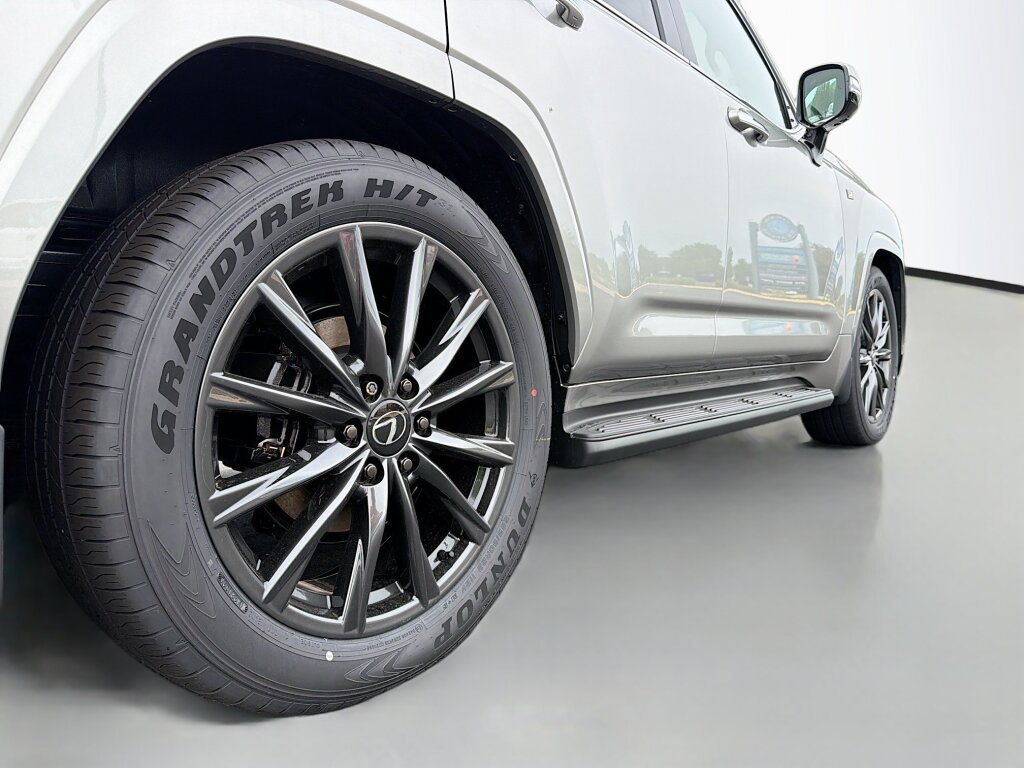 New 2026 Lexus LX 600 F Sport w/ Accessory Package (2T) AWD/4WD image 10