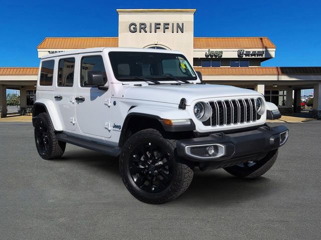 Used 2025 Jeep Wrangler Unlimited Sahara AWD/4WD video 1
