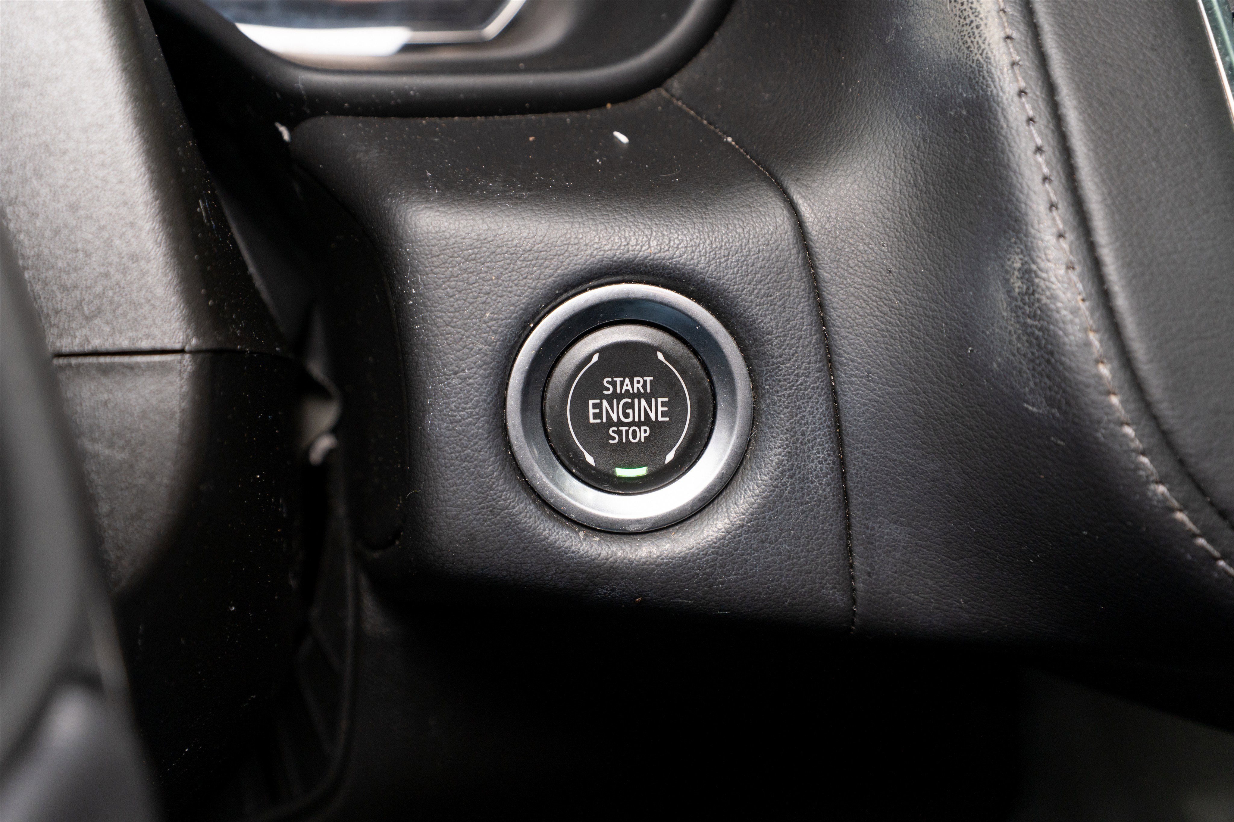 Used 2021 Chevrolet Suburban LT w/ Rear Media and Nav Package AWD/4WD image 30