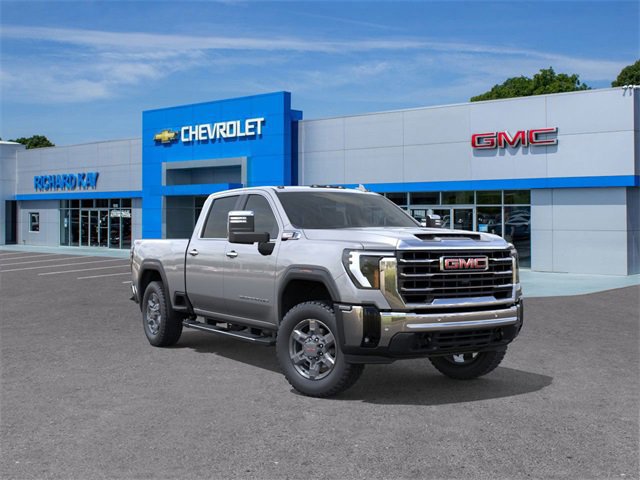 New 2025 GMC Sierra 2500 SLT w/ SLT Premium Package