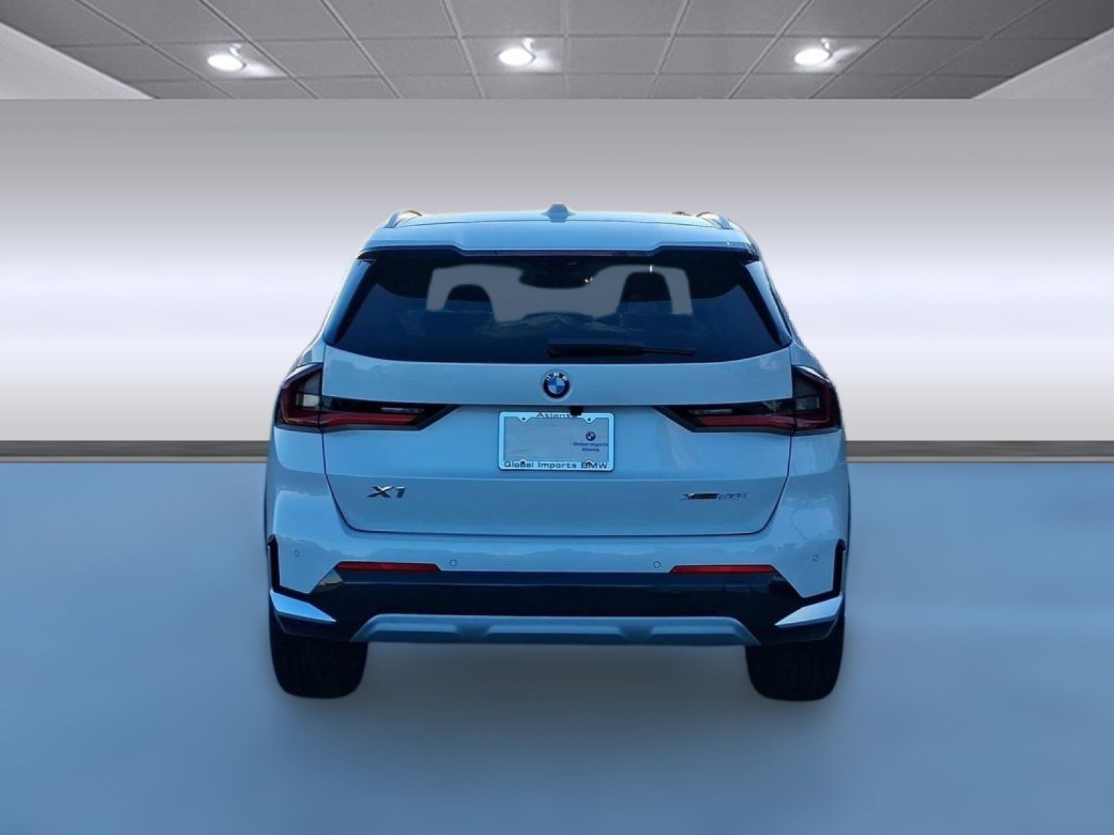 Used 2026 BMW X1 xDrive28i w/ Convenience Package image 9