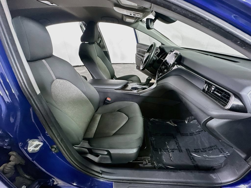 Used 2024 Toyota Camry LE w/ Convenience Package FWD image 14