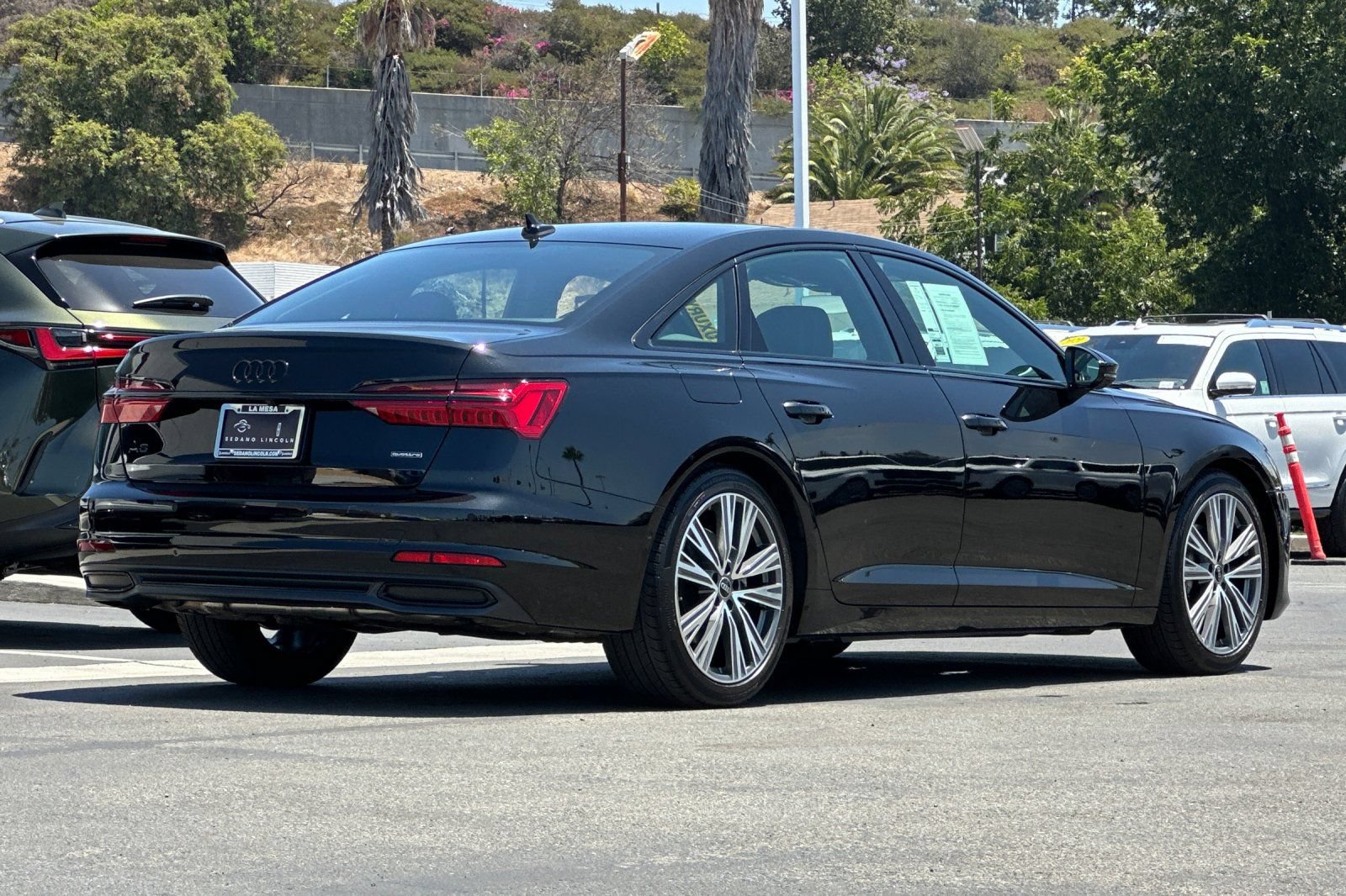 Used 2023 Audi A6 Premium Plus w/ Premium Plus Package AWD/4WD image 3