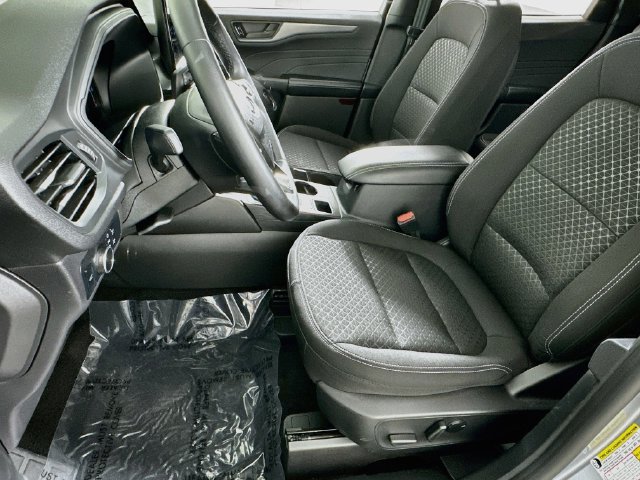 Used 2024 Ford Escape Active w/ Tech Pack #1 FWD image 9