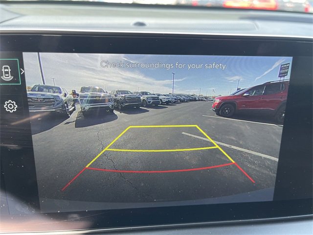 Used 2024 Kia Sorento S image 17