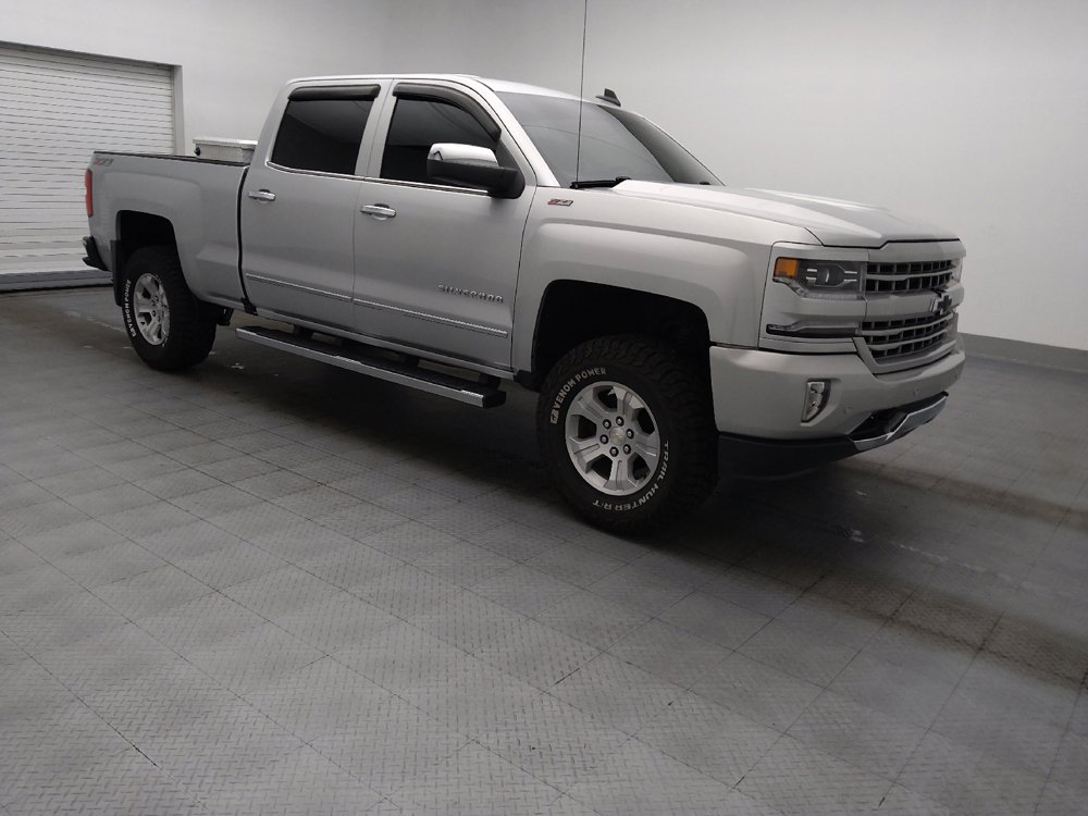 Used 2017 Chevrolet Silverado 1500 LTZ Z71 w/ LTZ Plus Package AWD/4WD image 11