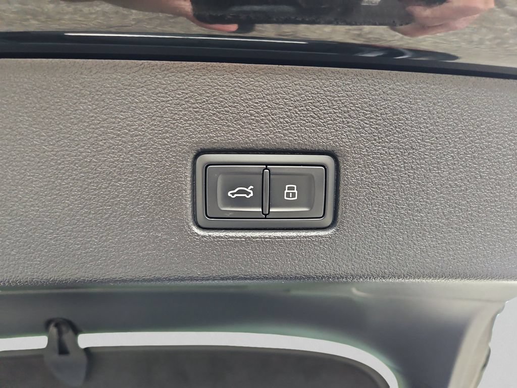 Certified 2025 Audi A7 3.0T Premium Plus w/ Premium Plus Package AWD/4WD image 26
