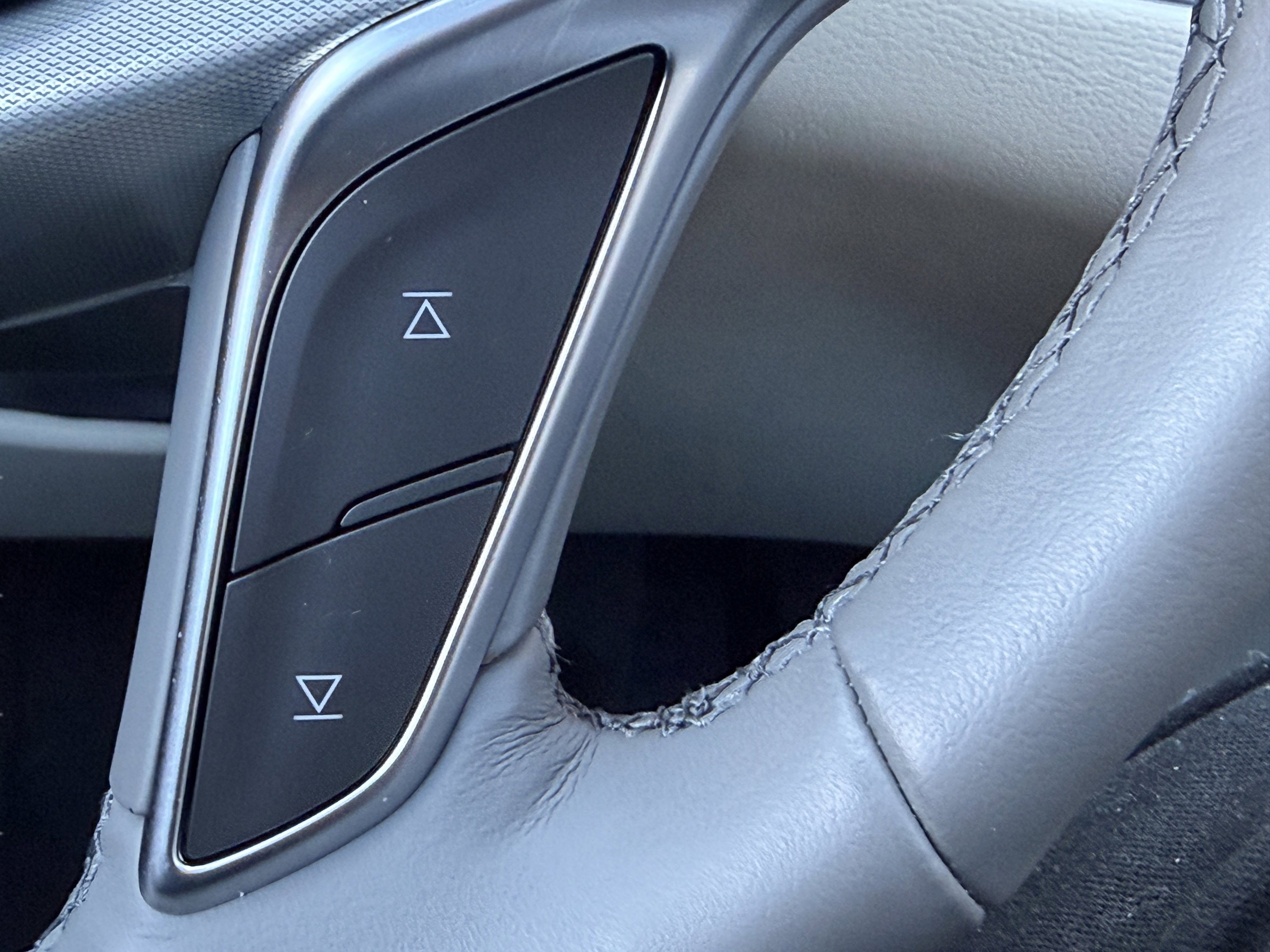 Used 2024 Cadillac XT5 Premium Luxury w/ Technology Package image 23