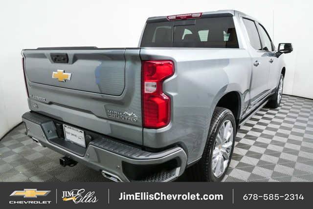 New 2026 Chevrolet Silverado 1500 High Country AWD/4WD image 3