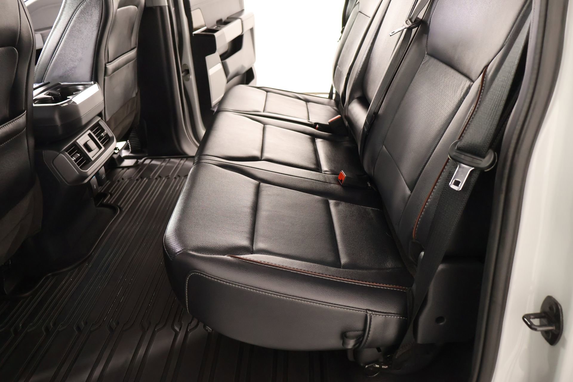 Used 2023 Ford F150 Lariat w/ FX4 Off-Road Package image 15