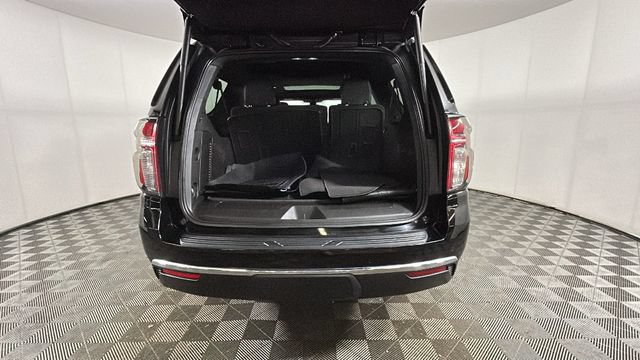 Used 2022 Chevrolet Suburban LT w/ Luxury Package AWD/4WD image 26