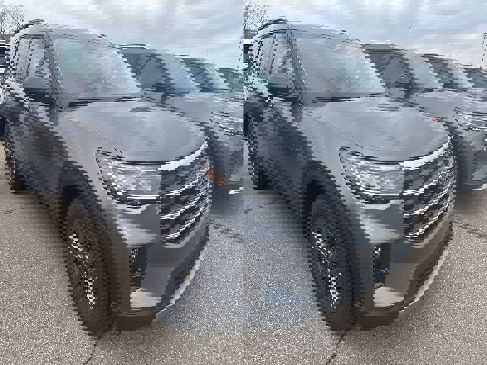 New 2026 Ford Explorer Active image 12