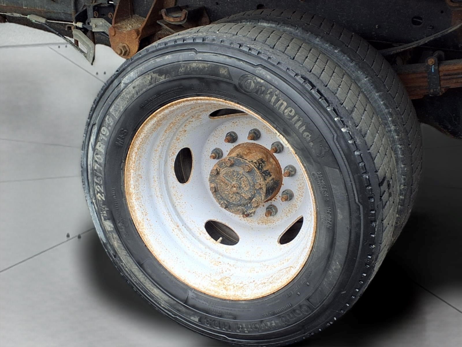 Used 2022 Ford F550 Luxury RWD image 8
