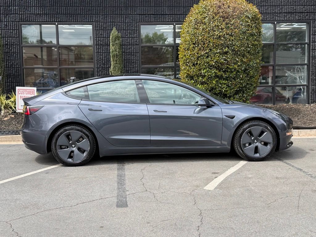 Used 2022 Tesla Model 3 Long Range AWD/4WD image 18