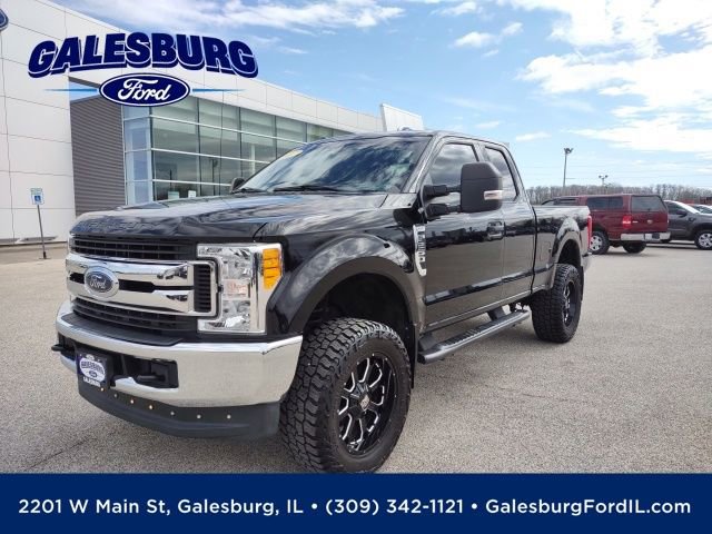 Used 2017 Ford F250 XLT image 1