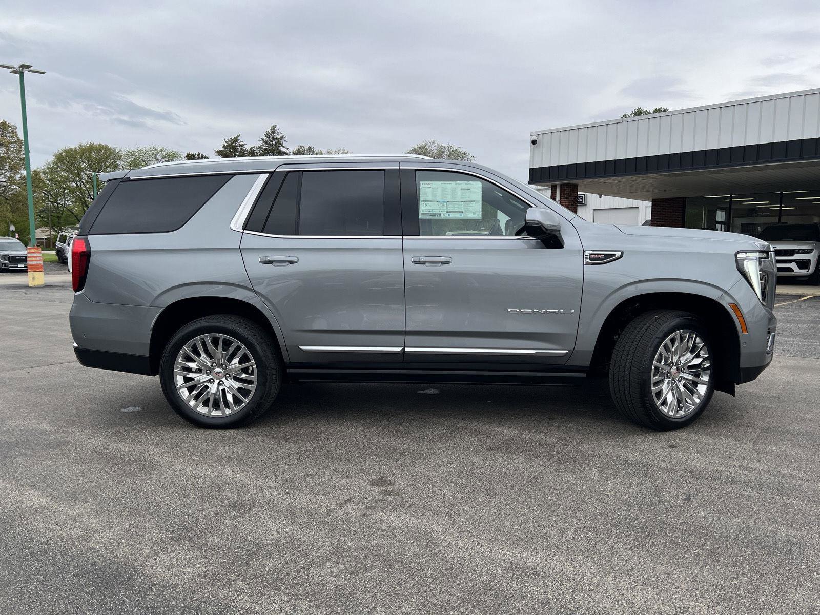 New 2026 GMC Yukon Denali AWD/4WD image 4