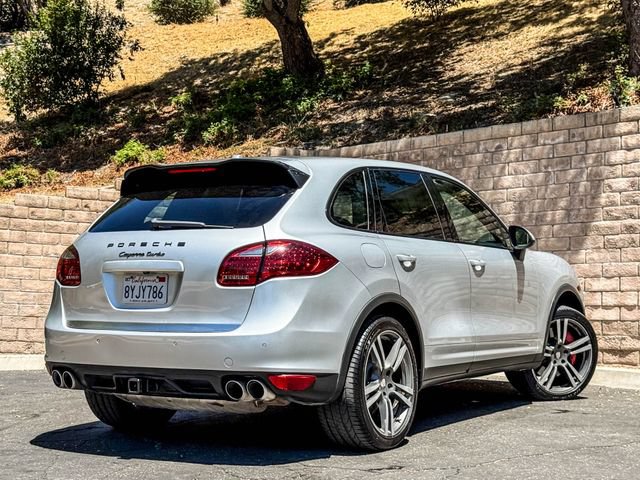 Used 2011 Porsche Cayenne Turbo AWD/4WD image 19
