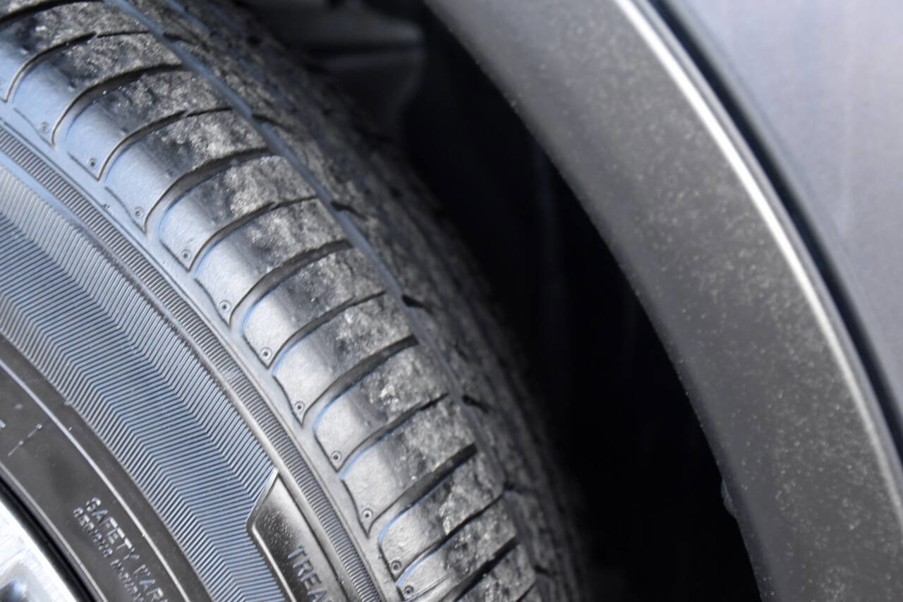 Used 2017 INFINITI QX50 AWD w/ Premium Plus Package image 23