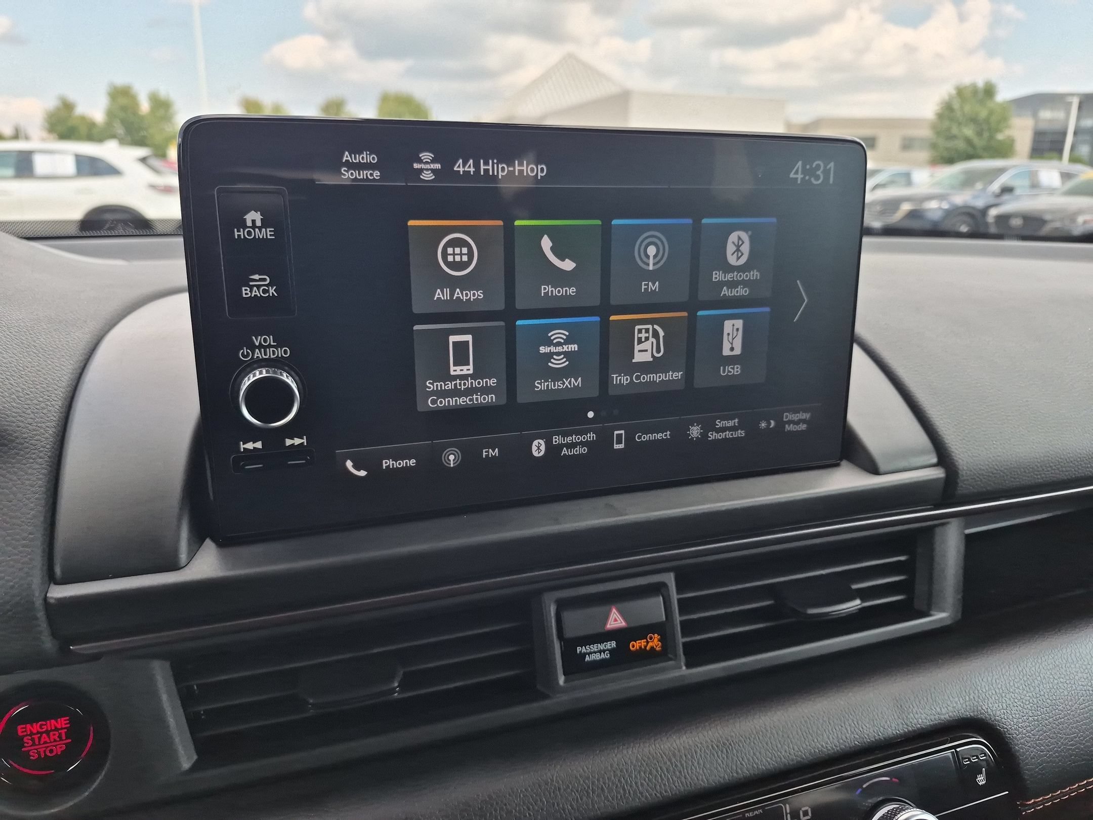 Certified 2025 Honda Pilot TrailSport image 17