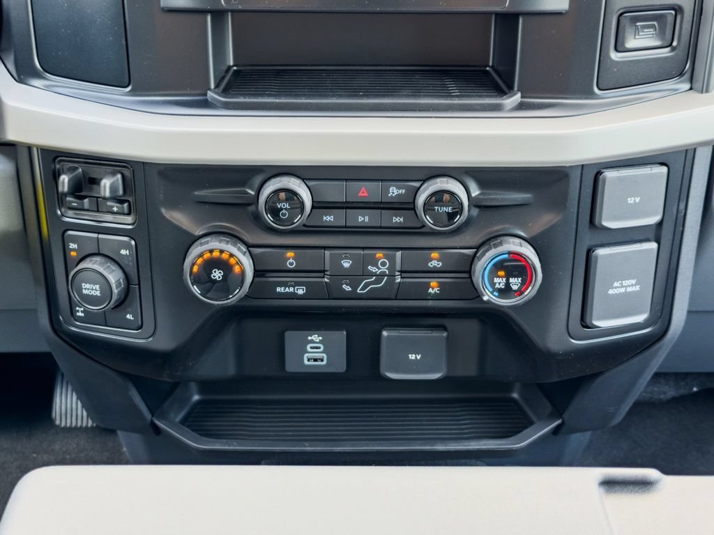 New 2026 Ford F250 XLT AWD/4WD image 12