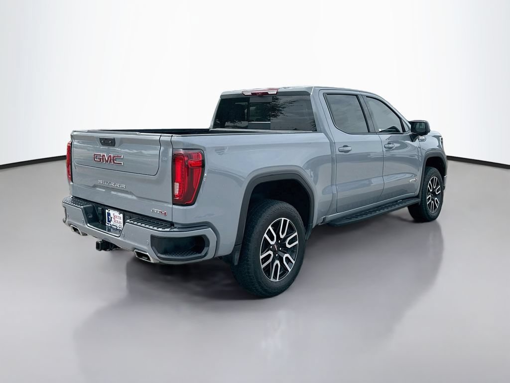 Used 2025 GMC Sierra 1500 AT4 w/ AT4 Premium Package AWD/4WD image 7