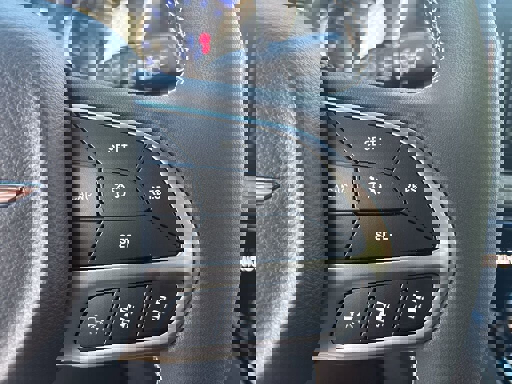 New 2026 Chrysler Pacifica Select image 13