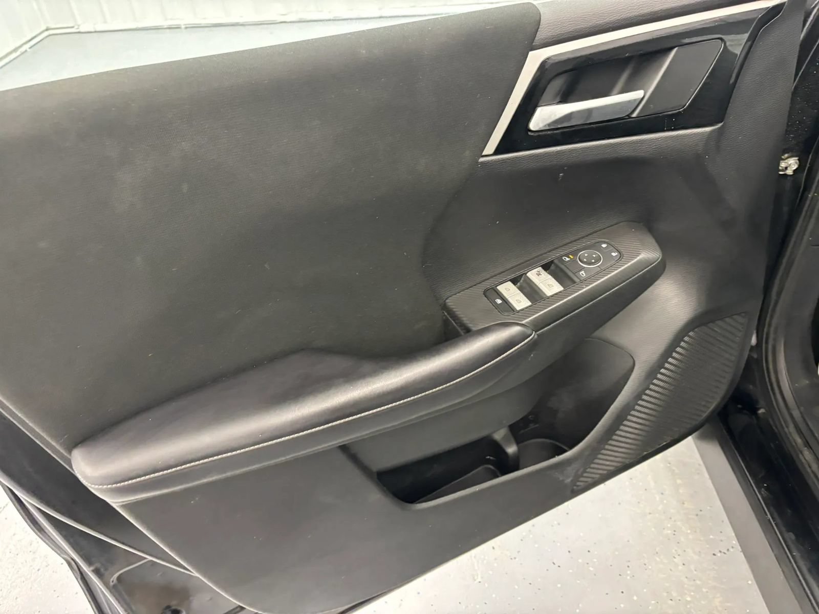 Used 2024 Mitsubishi Outlander ES AWD/4WD image 35