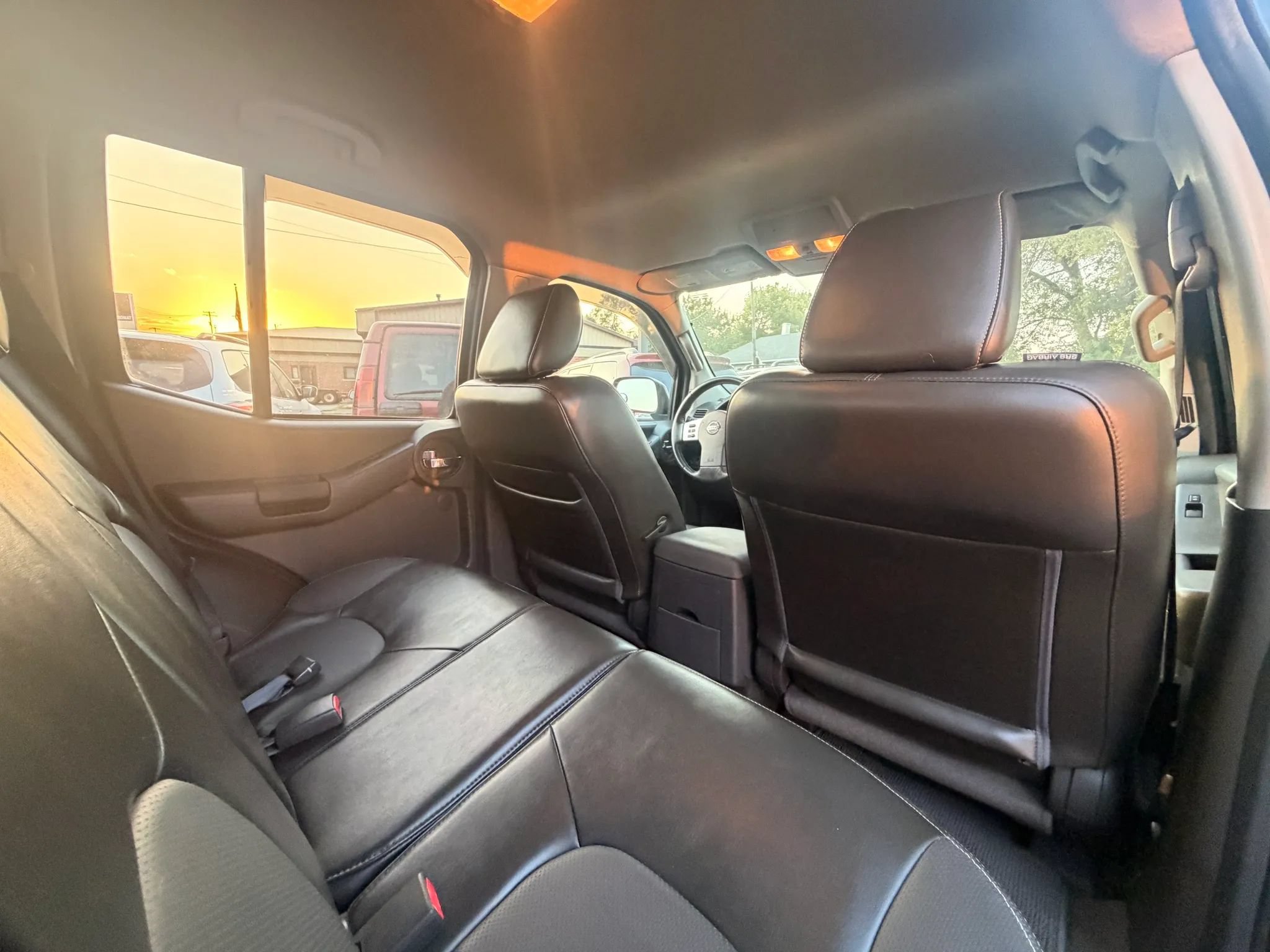 Used 2013 Nissan Xterra PRO-4X w/ Pro-4x Leather Pkg AWD/4WD image 23