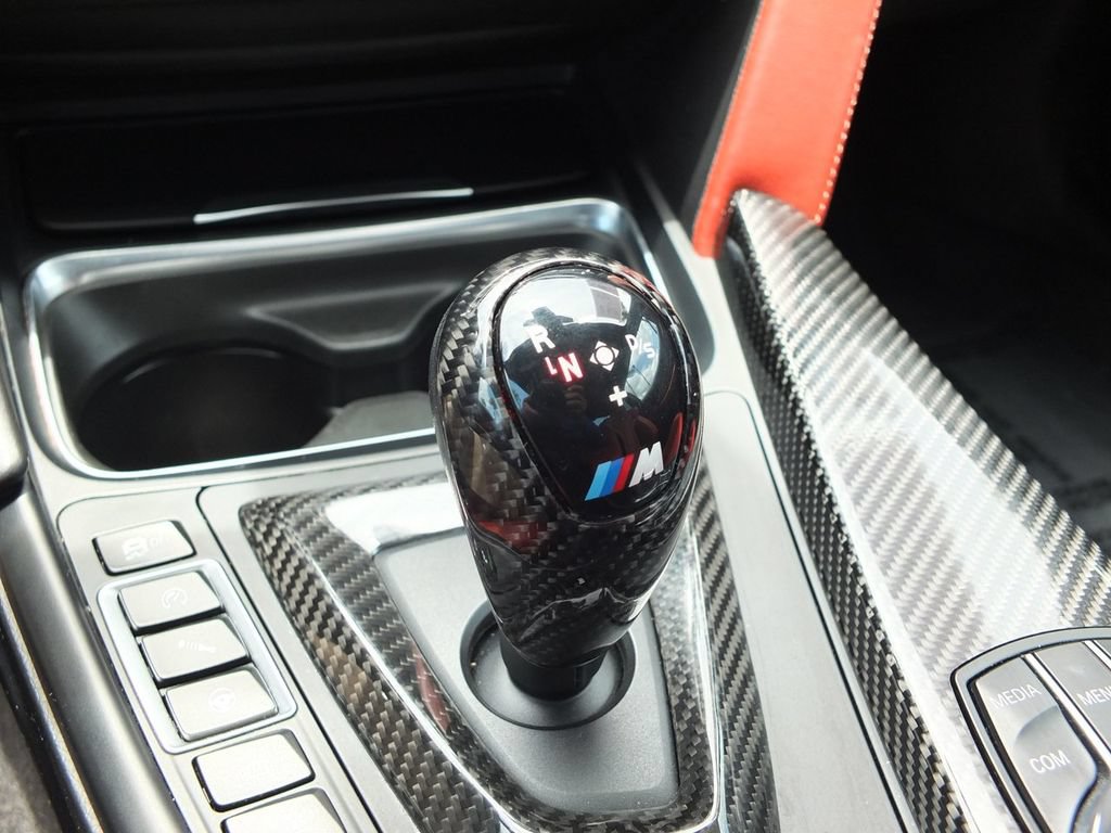 Used 2018 BMW M4 Coupe w/ Competition Package RWD image 34