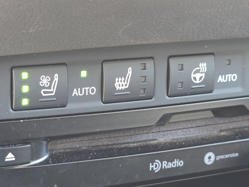 Certified 2021 Lexus ES 250 w/ Premium Package AWD/4WD image 24