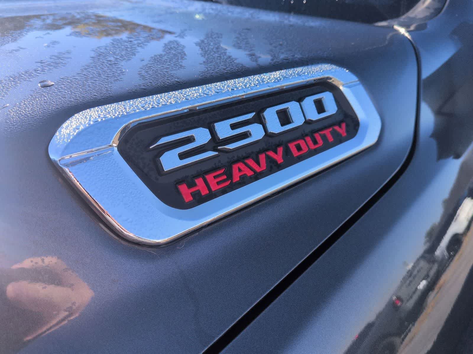 New 2026 RAM 2500 Laramie AWD/4WD image 12