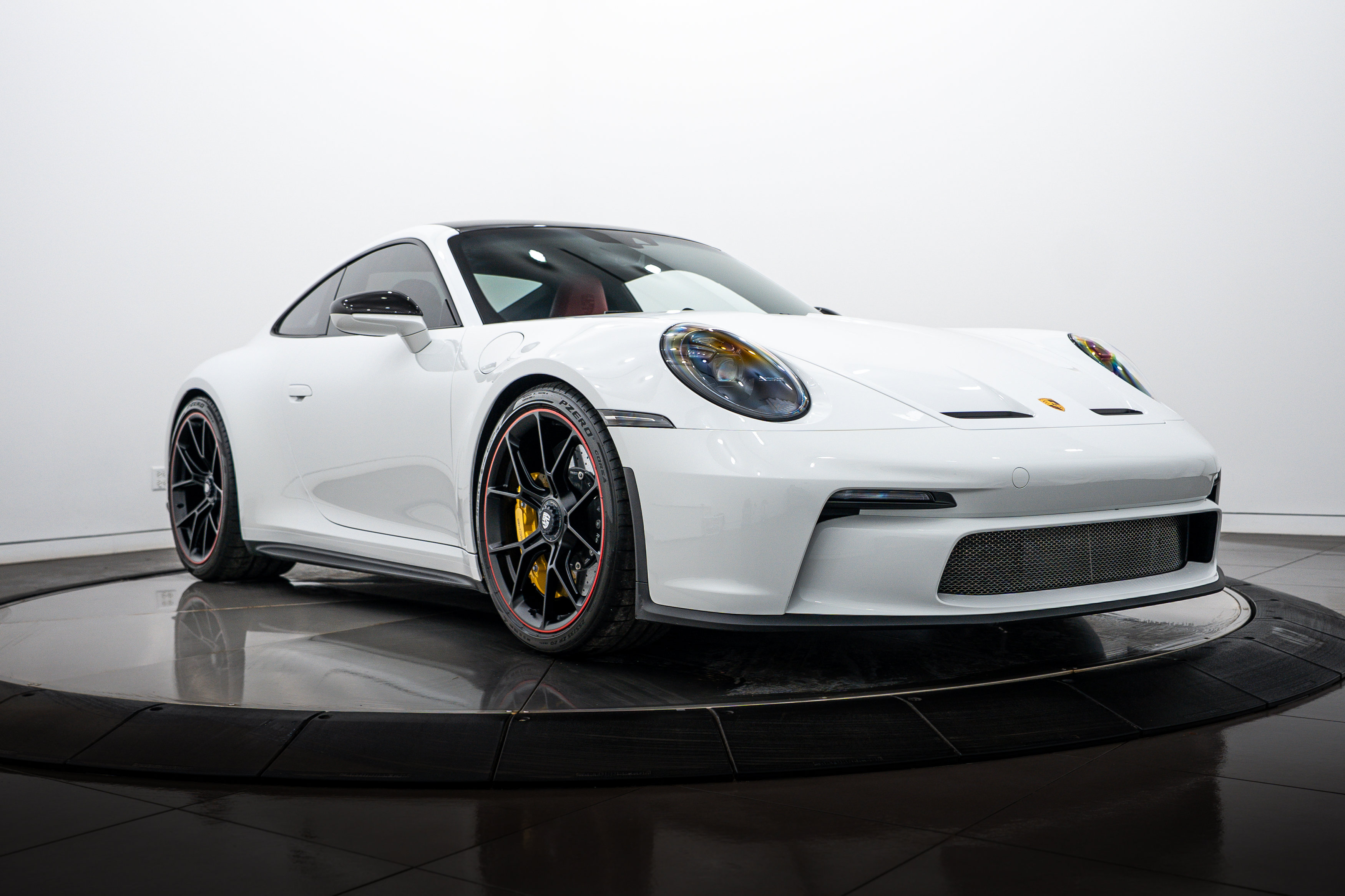 Certified 2024 Porsche 911 GT3 RWD image 9