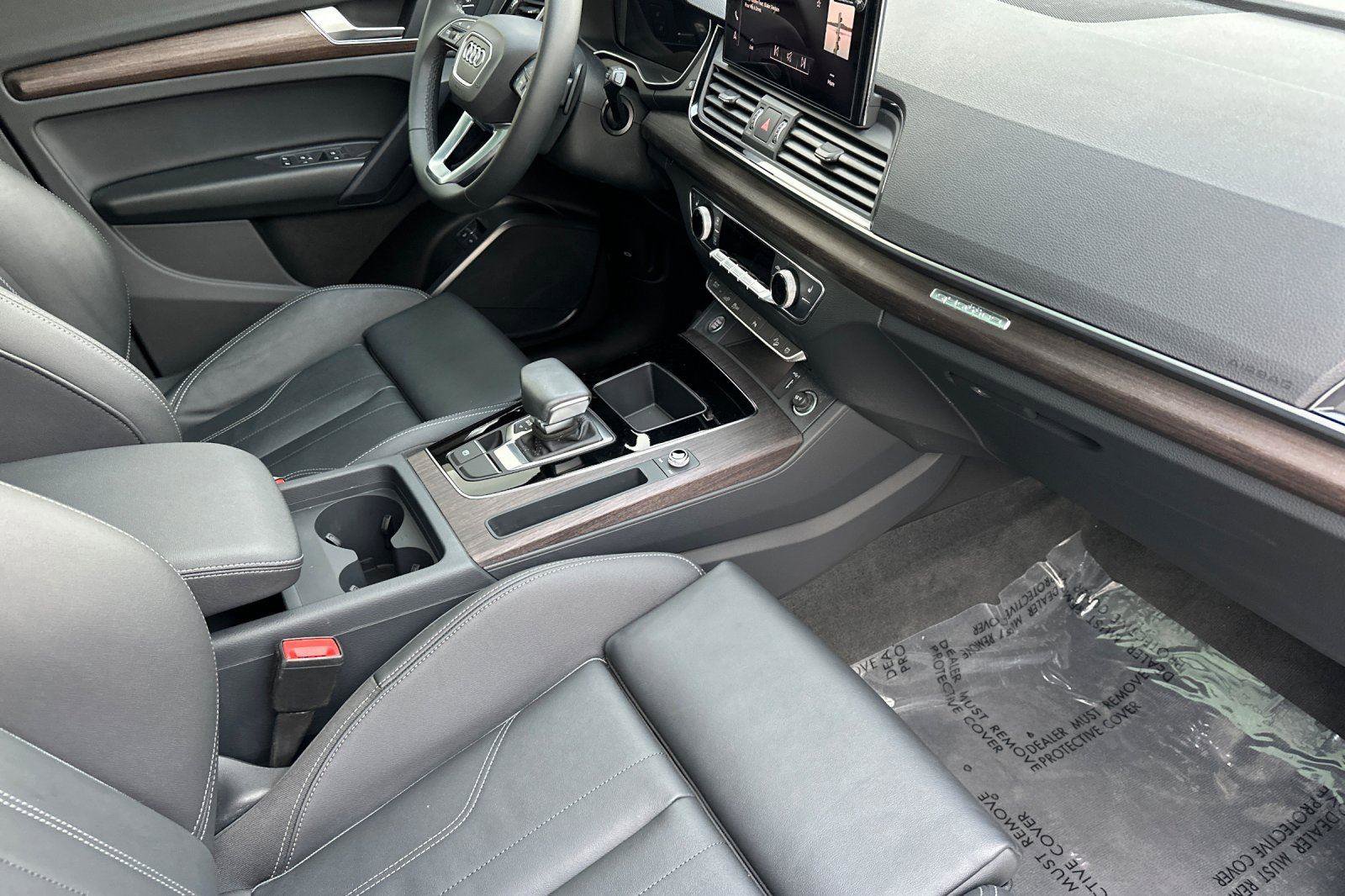 Used 2024 Audi Q5 e Premium image 16