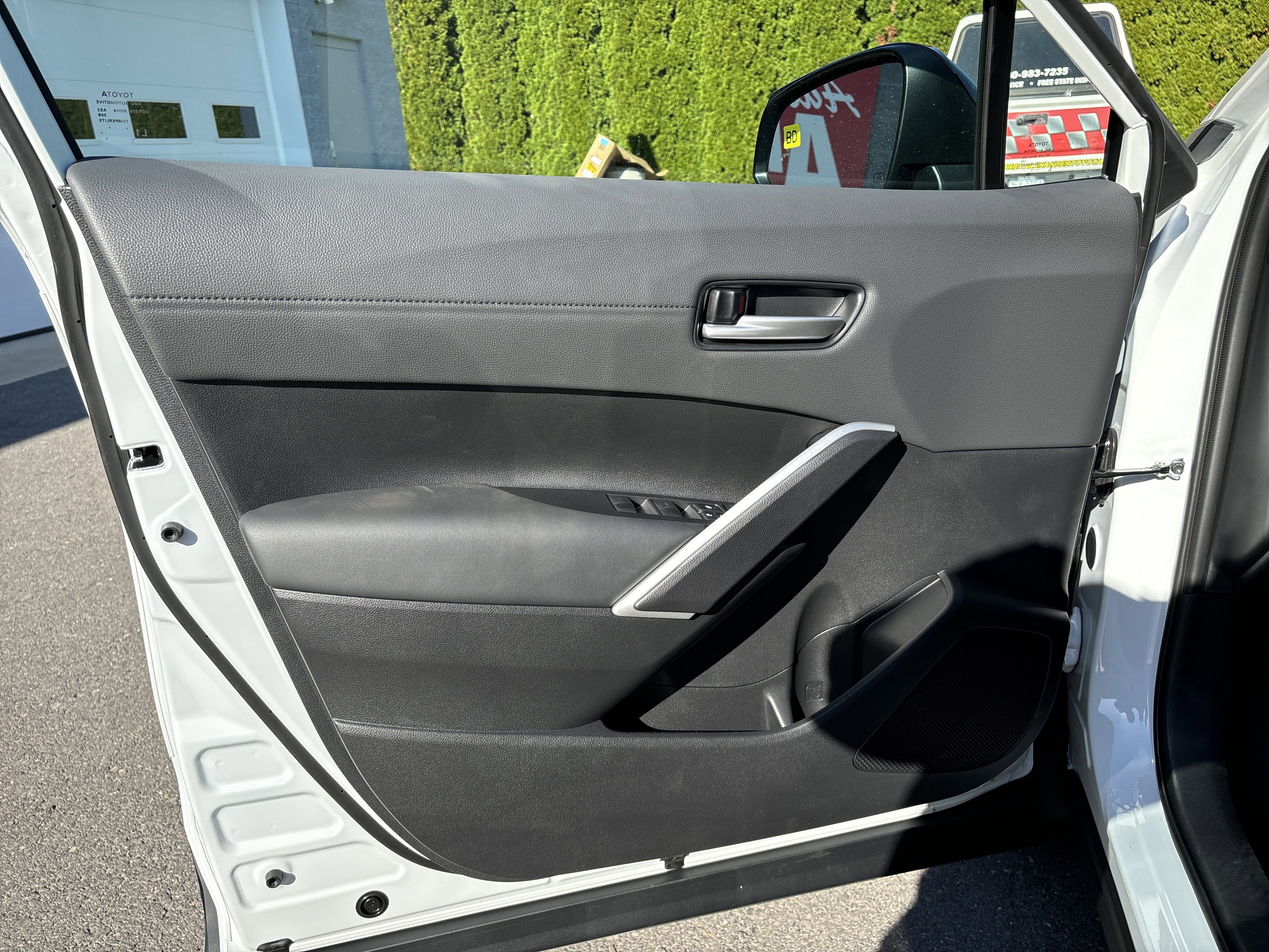 New 2026 Toyota Corolla Cross XLE image 15