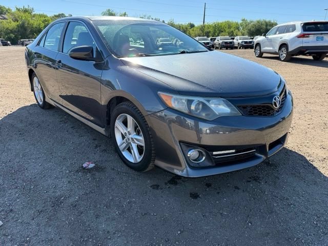 Used 2012 Toyota Camry SE FWD image 7